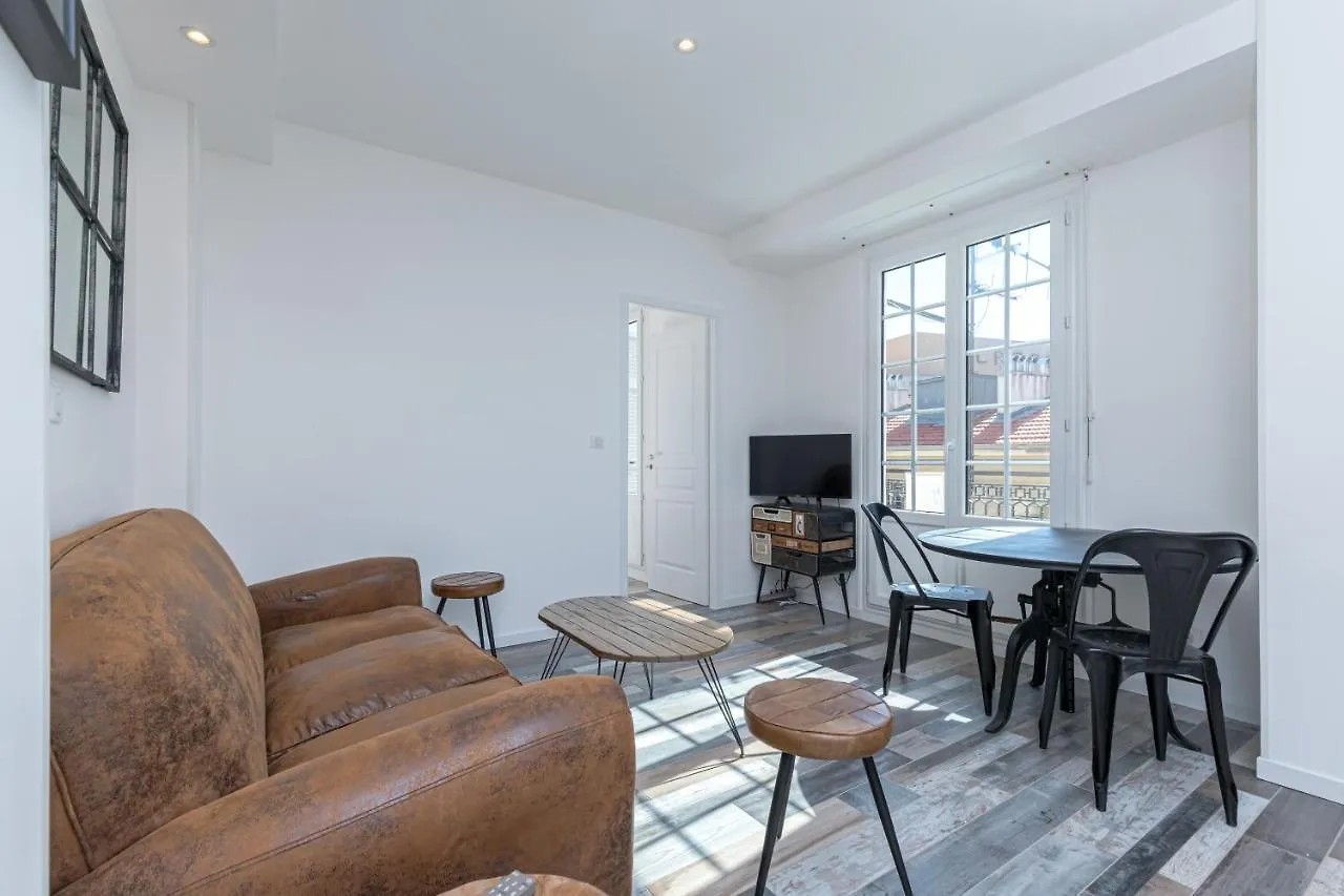 Apartamento Squared Head-Apartment With Terrace In Niza